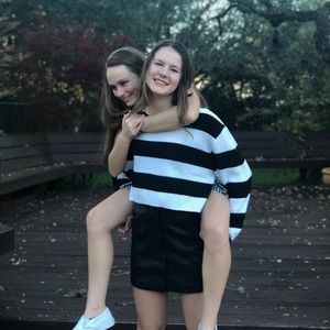 Meet your Posher, Gabriella